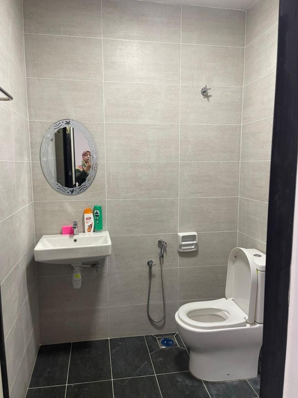 Homestay Idamanku Shah Alam Exterior photo